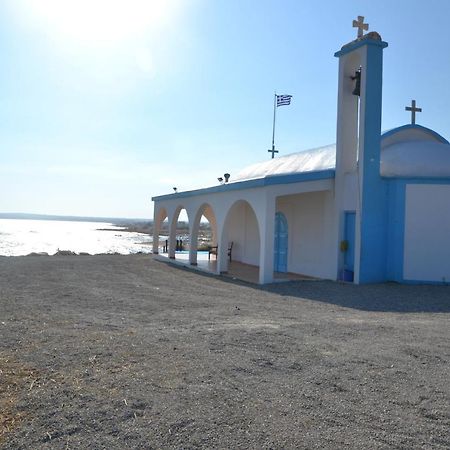 Rada'S Vacation Home Ayia Napa Exterior photo