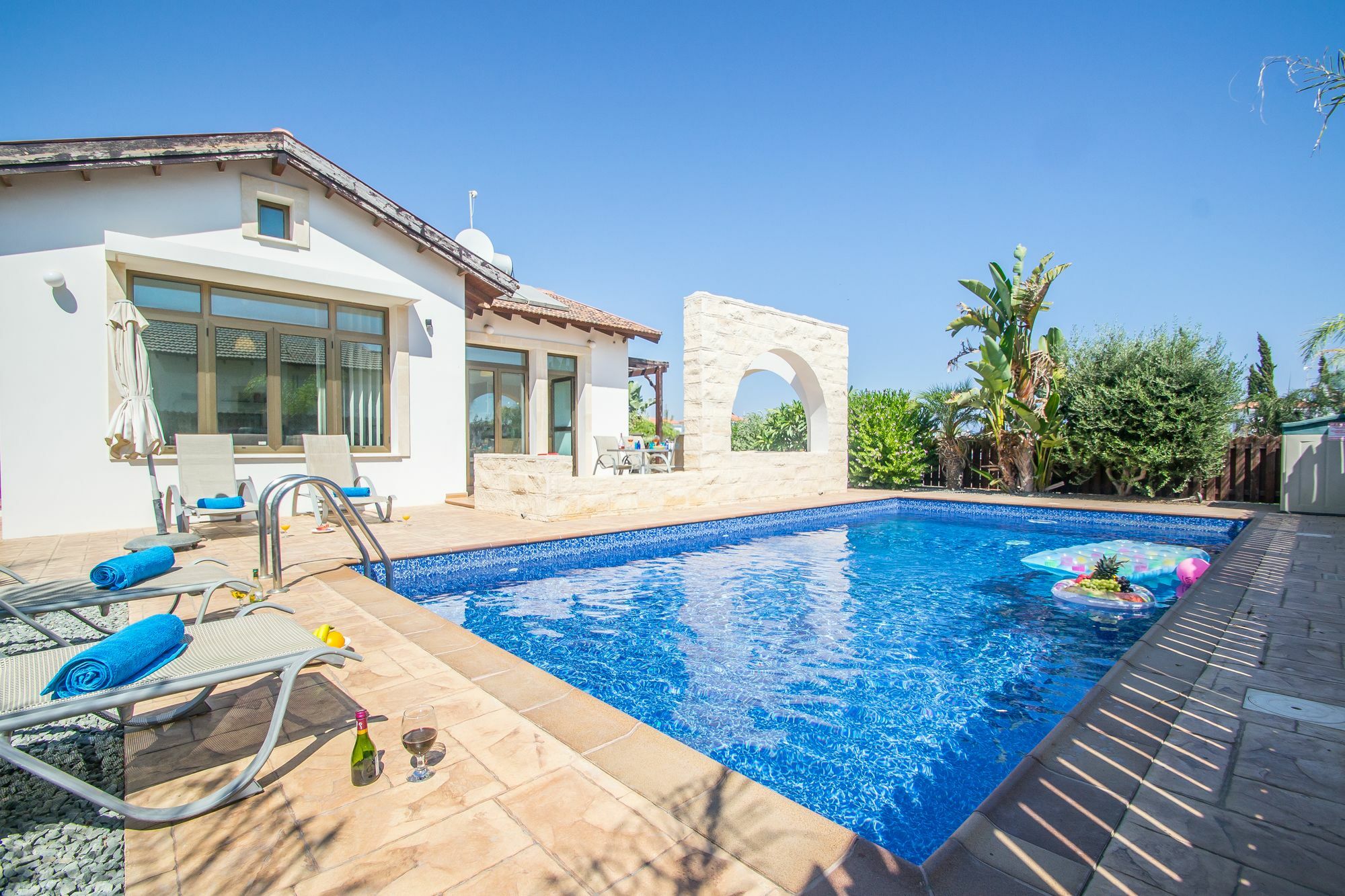 Rada'S Vacation Home Ayia Napa Exterior photo